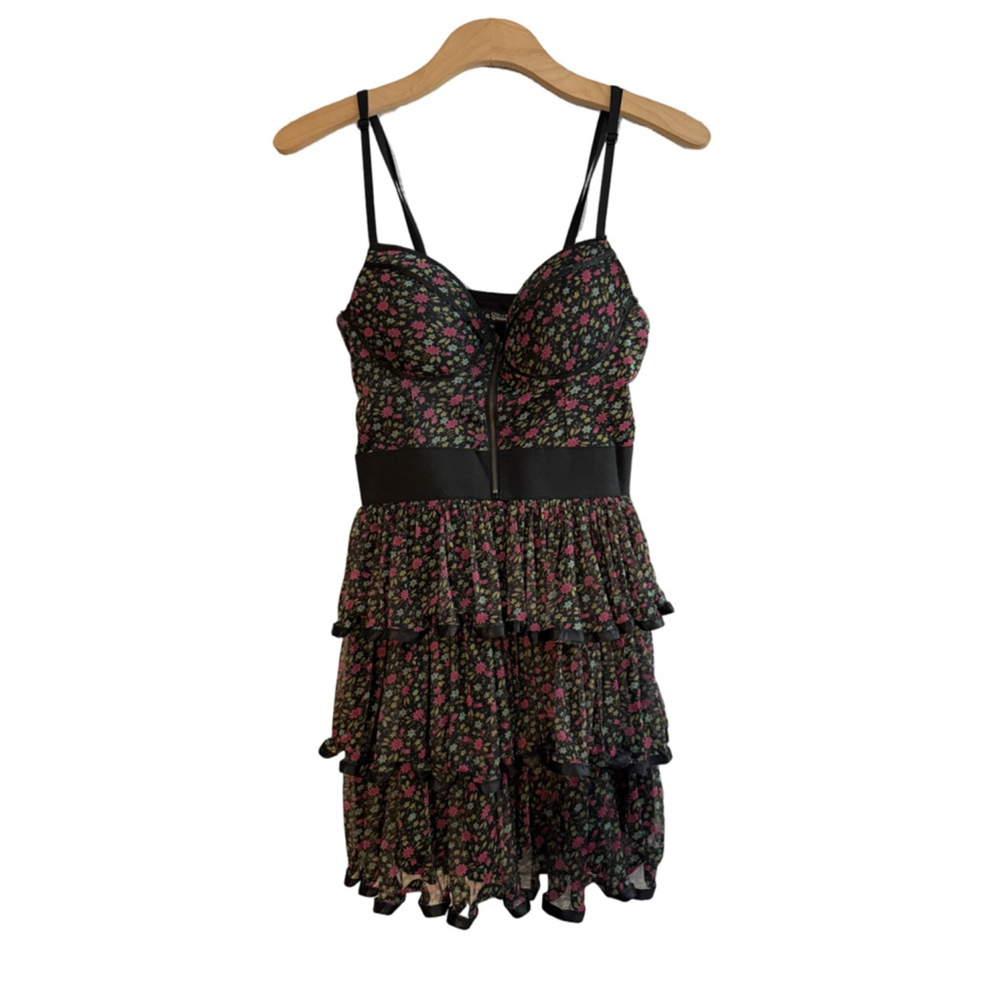 Vintage Y2K Rachael and Chloe Ruffled Tier dainty floral Dress Size Med